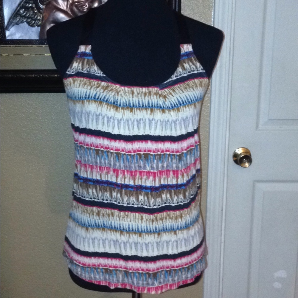 $2/10 sale item  Juniors tank top
